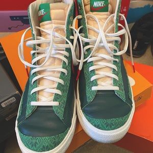 Christmas Nike blazers size 10